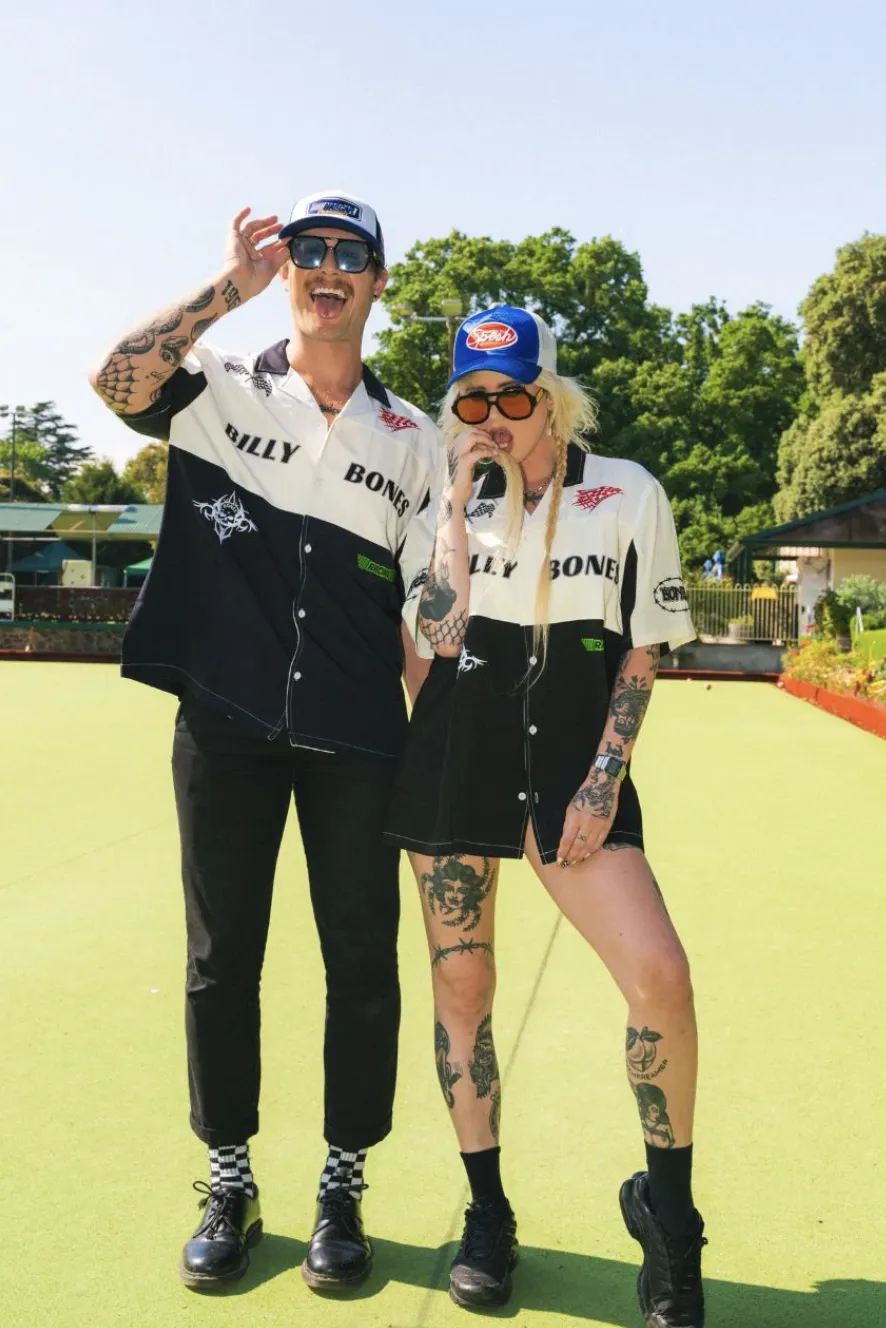 BILLY BONES CLUB RACING BOWLO SHIRT - BLACK/WHITE